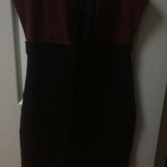 Dress - Picture 3 of 4